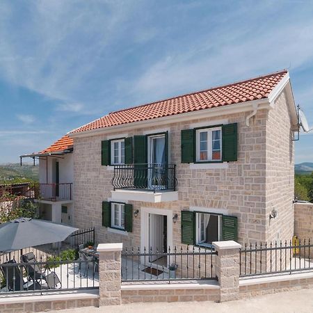 Stunning Home In Primosten With Kitchen Extérieur photo